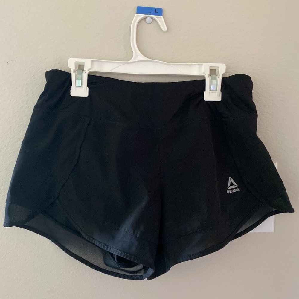 Athletic shorts
